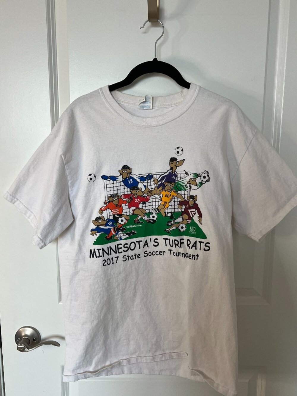 Minnesota’s Turf Rats 2017 State Soccer Tournament Vintage Tee Shirt Size L